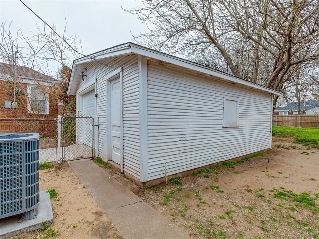 Photo 36 — 2419 W Park Place, Oklahoma City, OK 73107