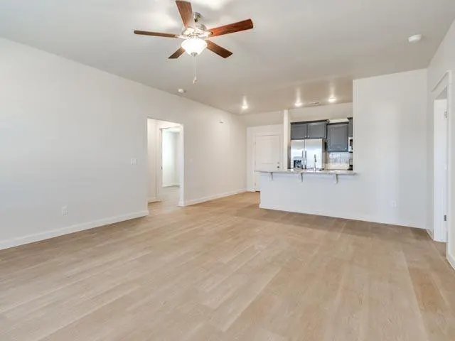 Photo 5 — 1606 Highland Loop, Guthrie, OK 73044