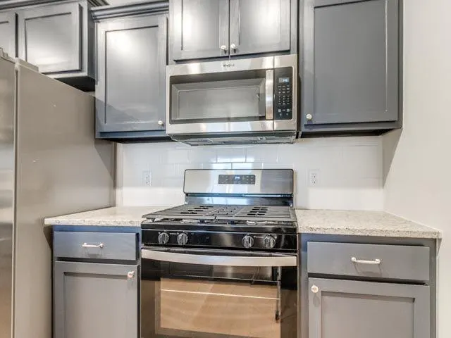 Photo 8 — 1606 Highland Loop, Guthrie, OK 73044