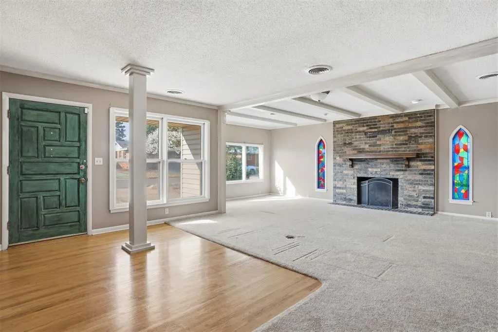 Photo 3 — 801 Standifer Road, Elk City, OK 73644
