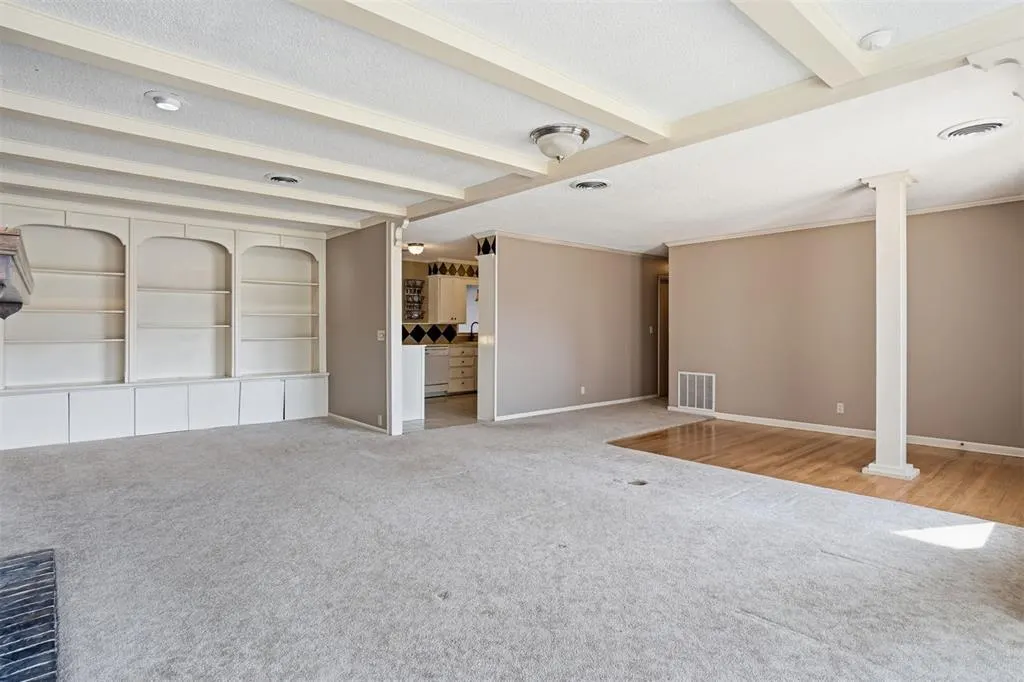 Photo 5 — 801 Standifer Road, Elk City, OK 73644