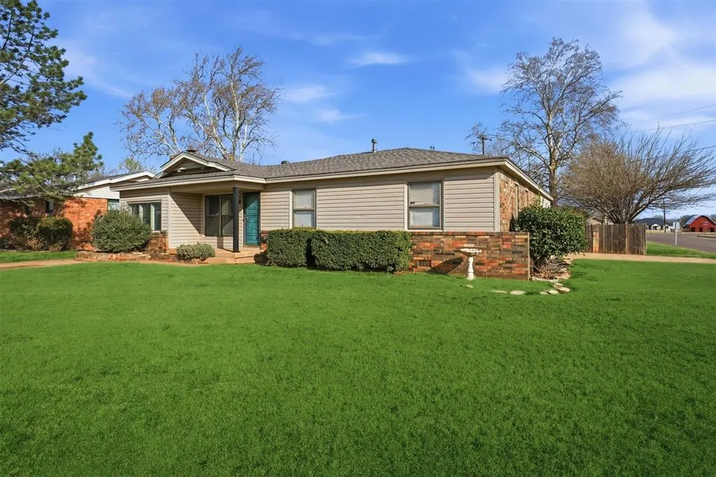 Photo 30 — 801 Standifer Road, Elk City, OK 73644