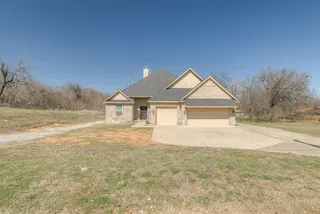 Sold home at 11027 Jeffords Avenue