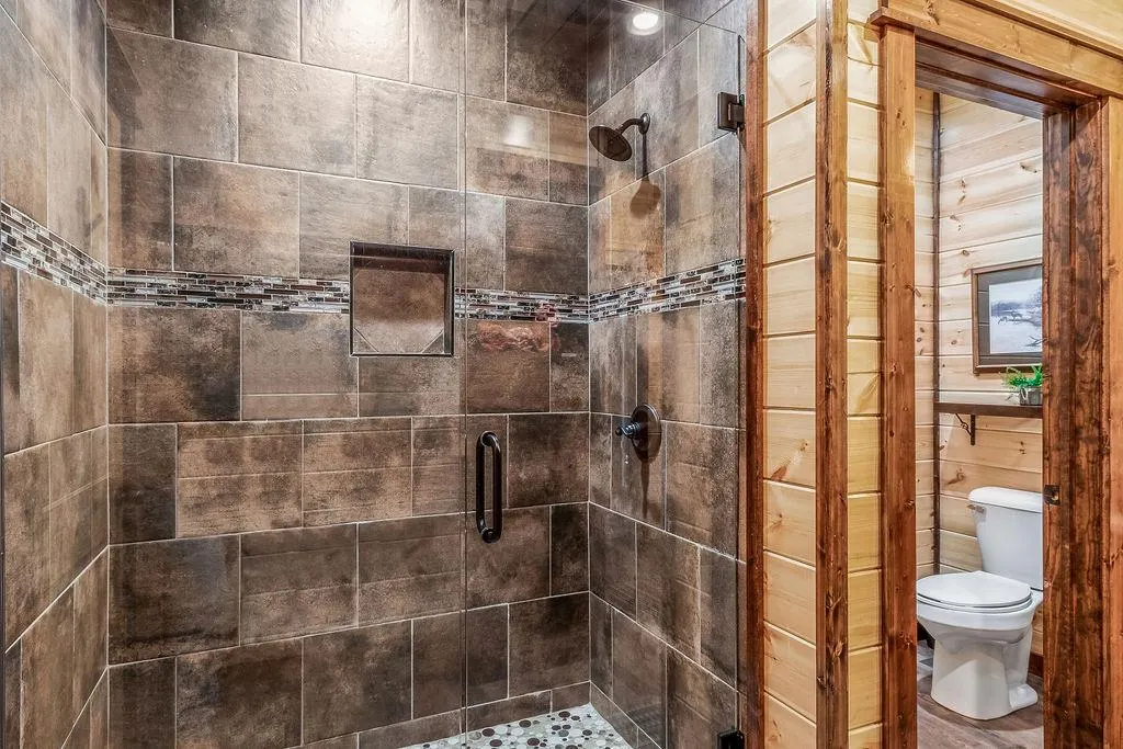 Photo 16 — 528 Lost Creek Trail, Broken Bow, OK 74728