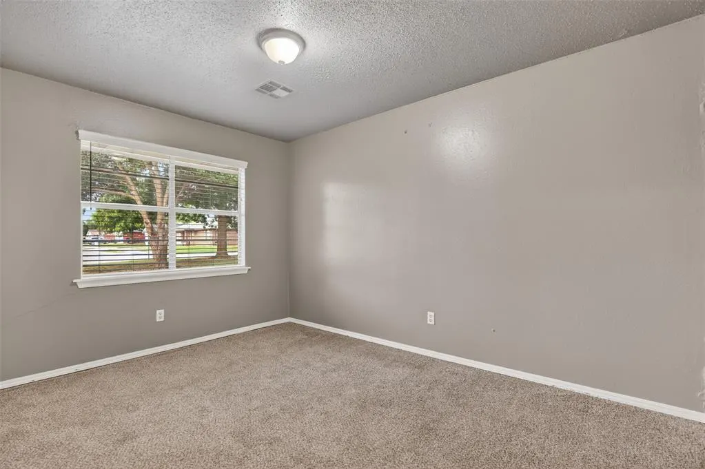 Photo 24 — 1645 Gladstone Terrace, Oklahoma City, OK 73120