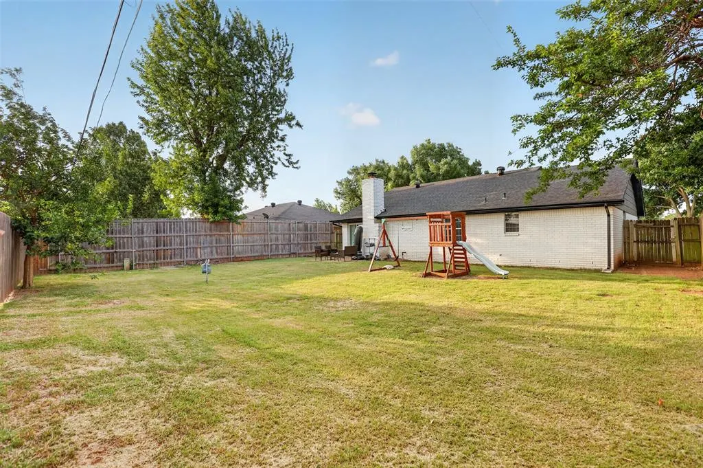 Photo 34 — 1645 Gladstone Terrace, Oklahoma City, OK 73120
