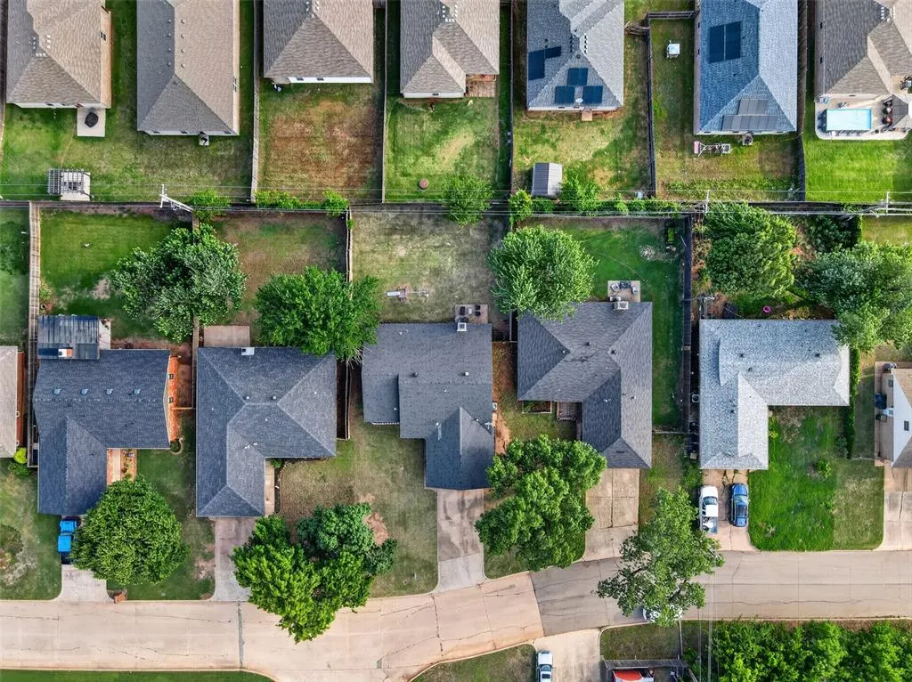Photo 37 — 1645 Gladstone Terrace, Oklahoma City, OK 73120