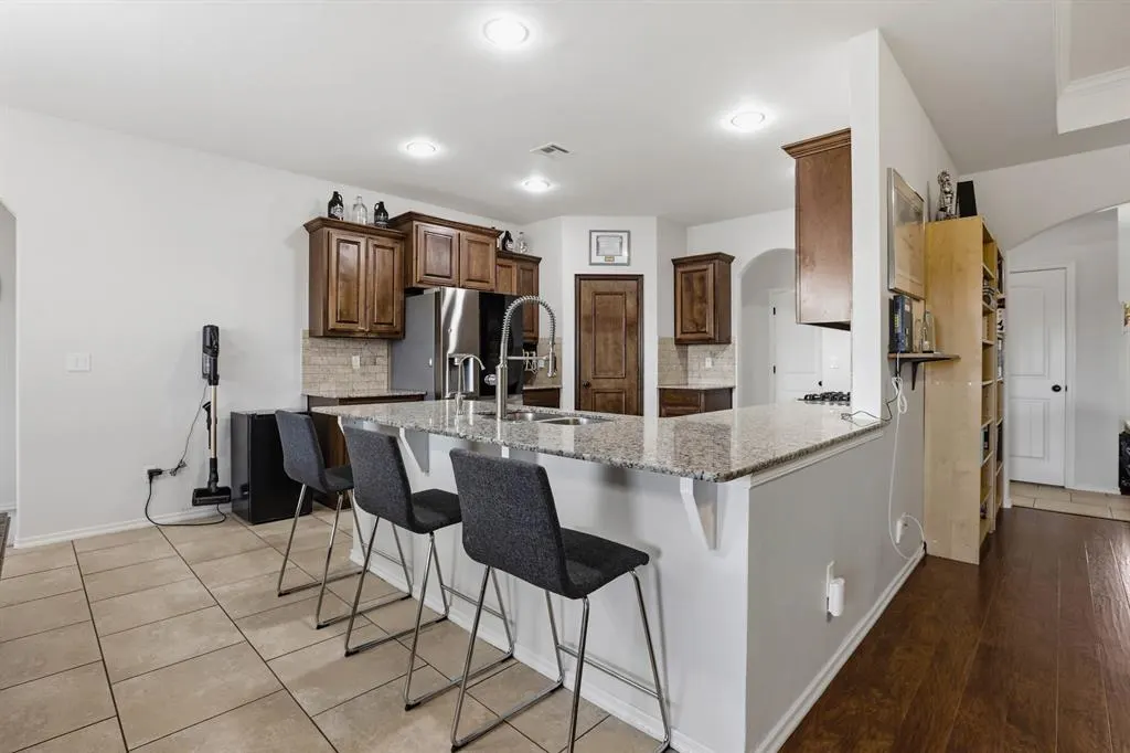 Photo 7 — 7112 Ridge Manor Lane, Oklahoma City, OK 73150