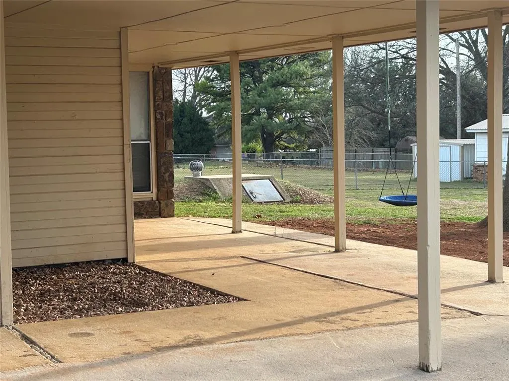 Photo 5 — 2023 N 9th Street, Purcell, OK 73080