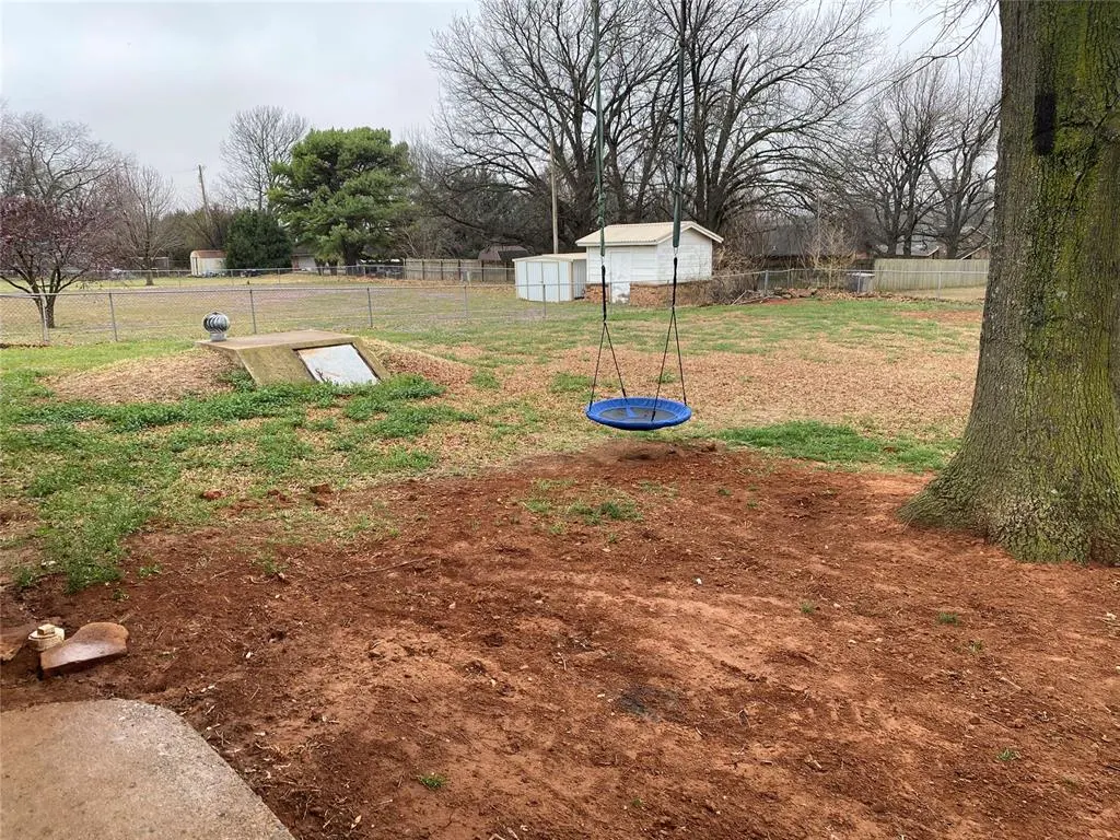 Photo 26 — 2023 N 9th Street, Purcell, OK 73080