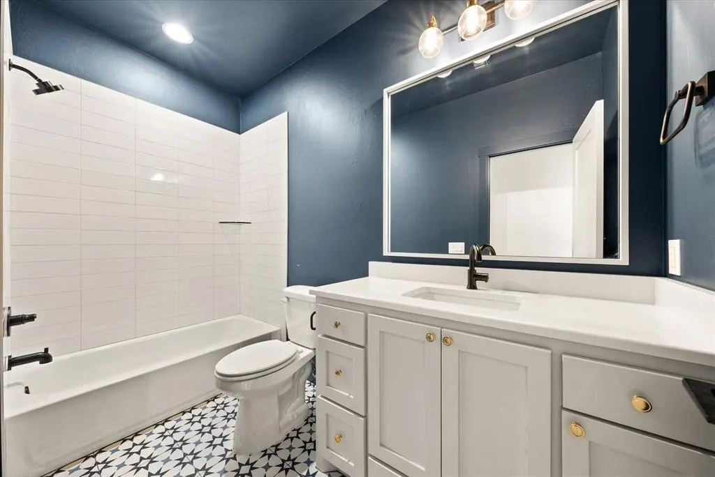 Photo 41 — 3825 Stone Hill Lane, Edmond, OK 73034