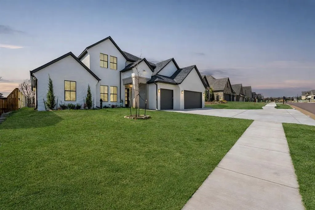 Photo 47 — 3825 Stone Hill Lane, Edmond, OK 73034