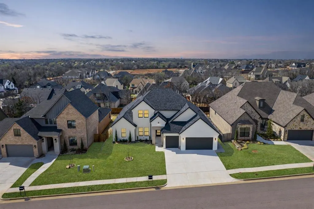 Photo 49 — 3825 Stone Hill Lane, Edmond, OK 73034