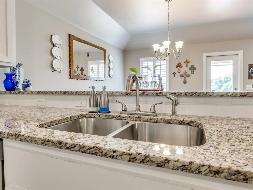 Photo 20 — 9556 Country Side Lane, Guthrie, OK 73044