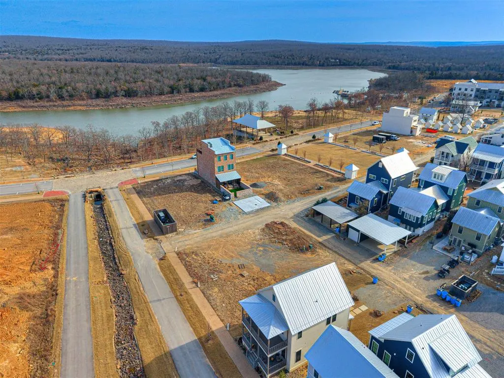 Photo 9 — 67 Water Street, Carlton Landing, OK 74432