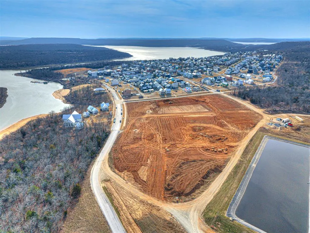 Photo 13 — 67 Water Street, Carlton Landing, OK 74432