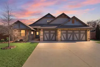 Sold home at 2004 Creek Side Circle