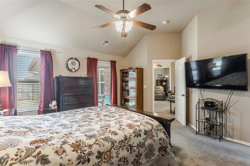 Photo 16 — 728 E Linden Lane, Mustang, OK 73064