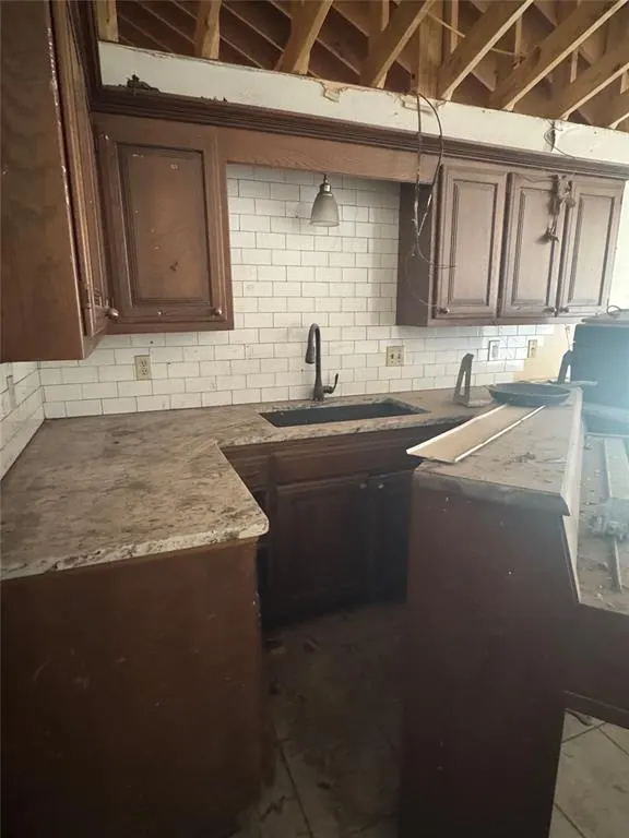 Photo 2 — 1899 Saddleback Boulevard 19, Norman, OK 73072