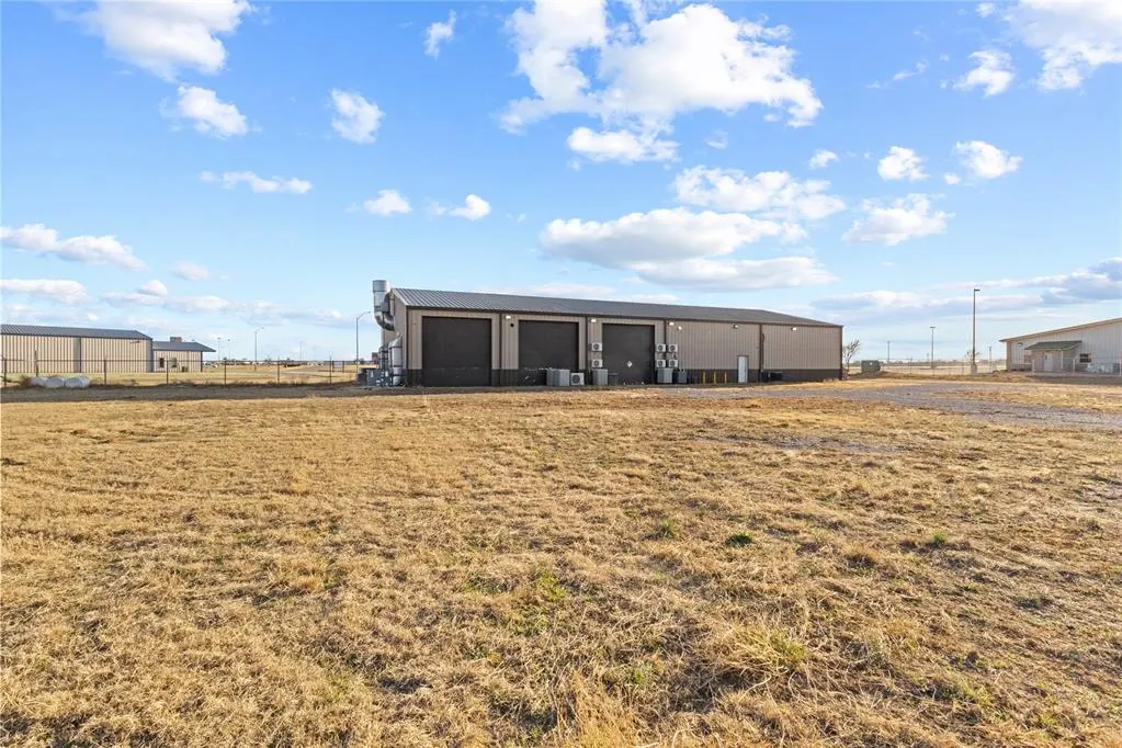 Photo 39 — 4601 Technology Drive, Weatherford, OK 73096