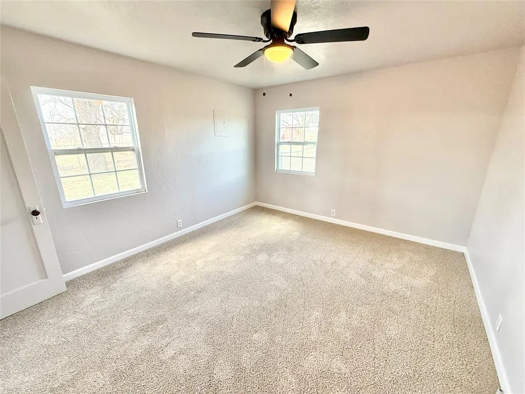 Photo 10 — 1601 C Street, Snyder, OK 73566