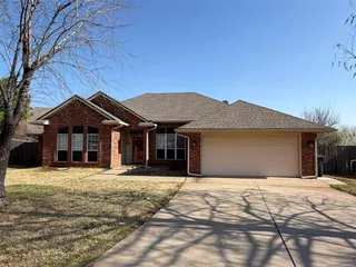Sold home at 8209 NW 99th Street