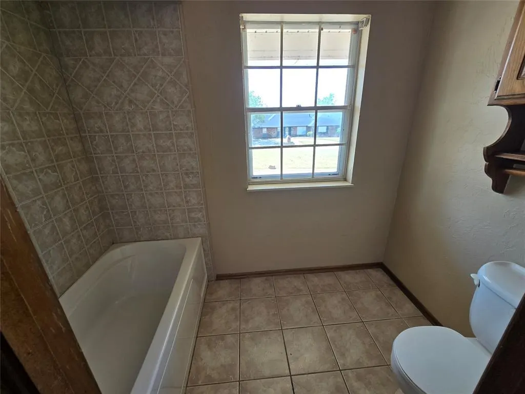 Photo 30 — 10900 Abbeywood, Oklahoma City, OK 73170