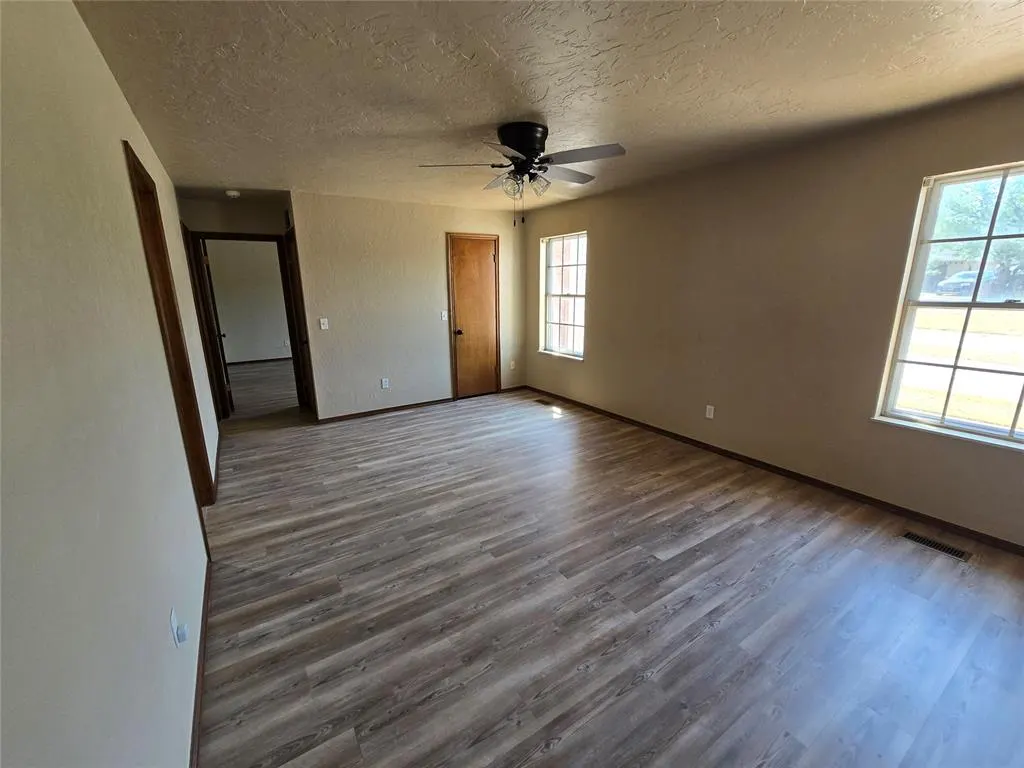 Photo 35 — 10900 Abbeywood, Oklahoma City, OK 73170