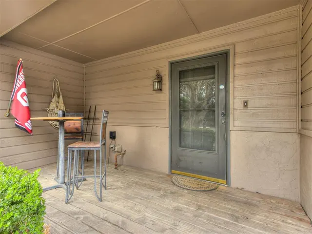 Photo 4 — 10605 N Macarthur Boulevard, Oklahoma City, OK 73162