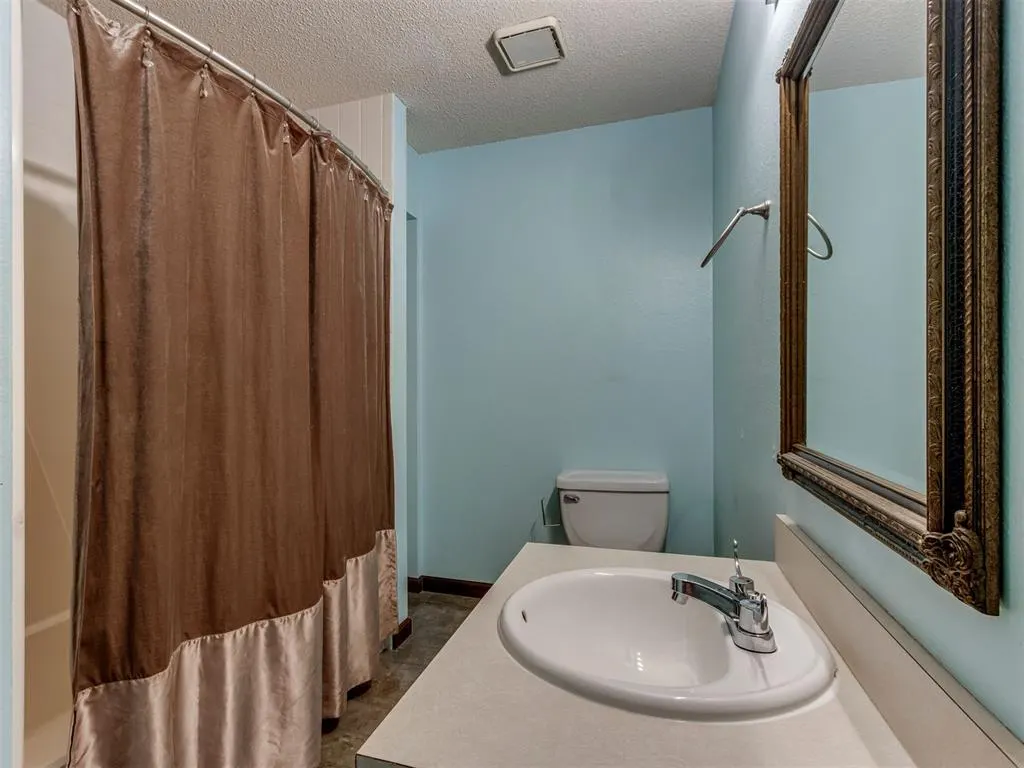 Photo 33 — 10605 N Macarthur Boulevard, Oklahoma City, OK 73162