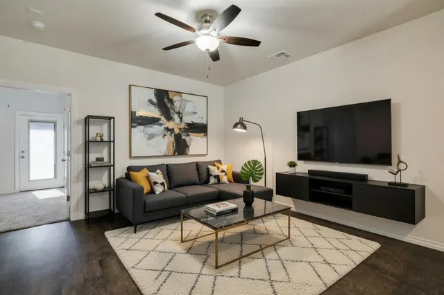 Photo 3 — 1000 SW 91st Street, Oklahoma City, OK 73139