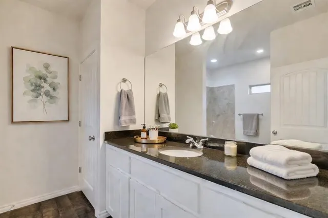 Photo 8 — 1000 SW 91st Street, Oklahoma City, OK 73139