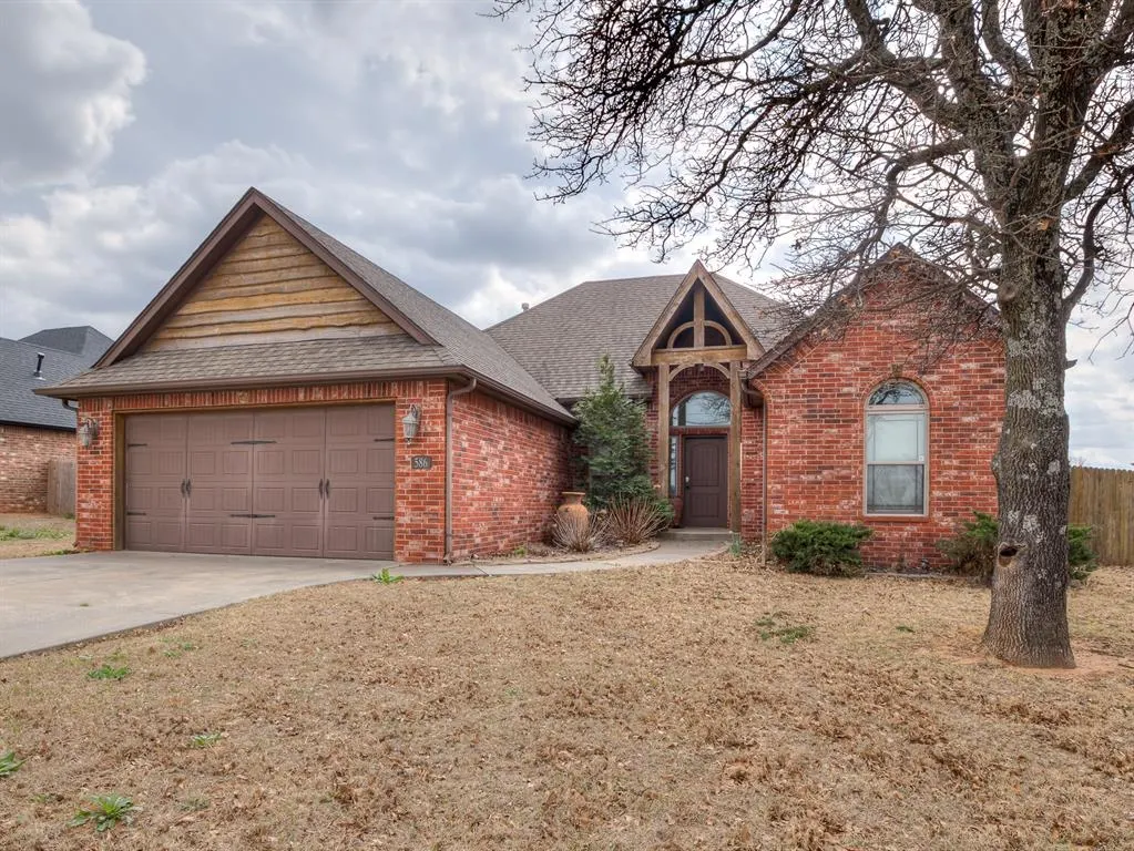 Photo 2 — 586 Montana Street, Jones, OK 73049