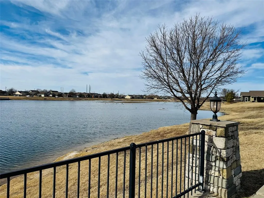 Photo 4 — 14710 E 108th Street, Owasso, OK 74055