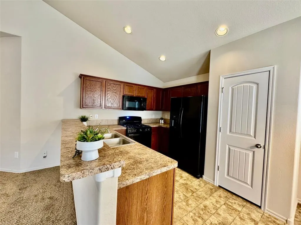Photo 7 — 14710 E 108th Street, Owasso, OK 74055