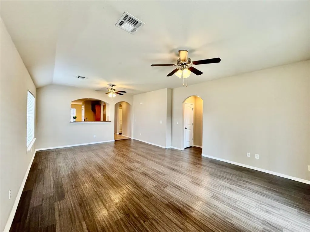 Photo 8 — 10724 N 146th East Avenue, Owasso, OK 74055