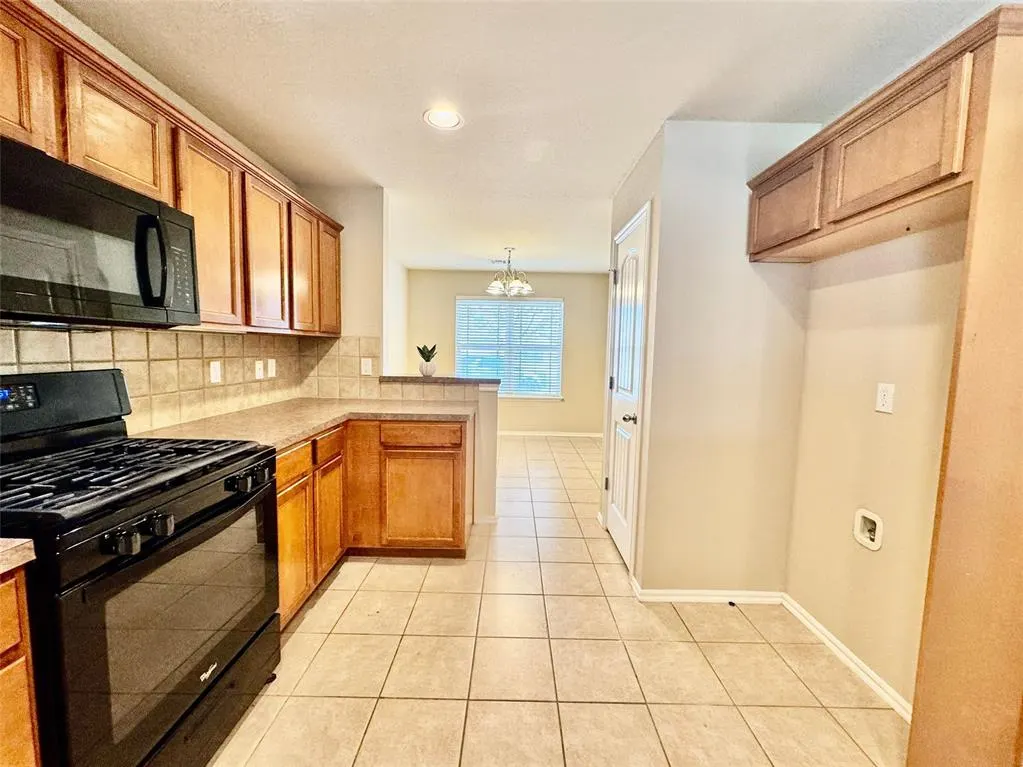 Photo 15 — 10724 N 146th East Avenue, Owasso, OK 74055