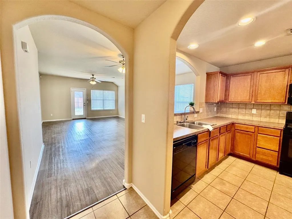 Photo 16 — 10724 N 146th East Avenue, Owasso, OK 74055