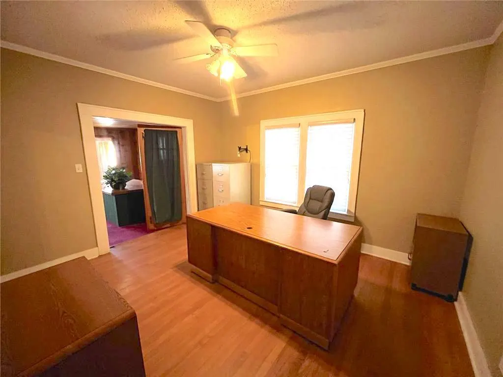 Photo 4 — 1010 W 3rd Street, Elk City, OK 73644