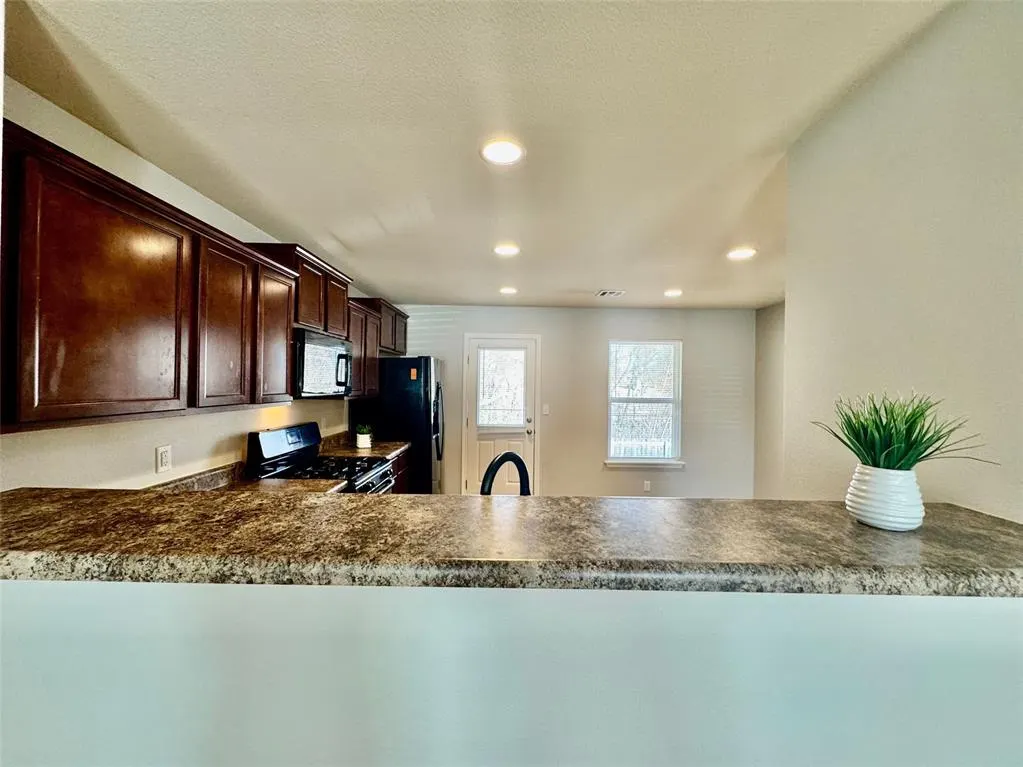 Photo 9 — 7401 S Elder Avenue, Broken Arrow, OK 74011