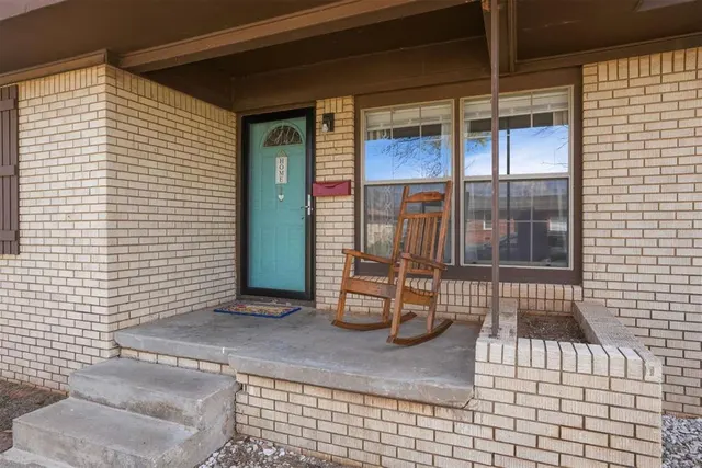Photo 2 — 124 Cameron Drive, Altus, OK 73521