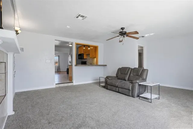Photo 5 — 124 Cameron Drive, Altus, OK 73521