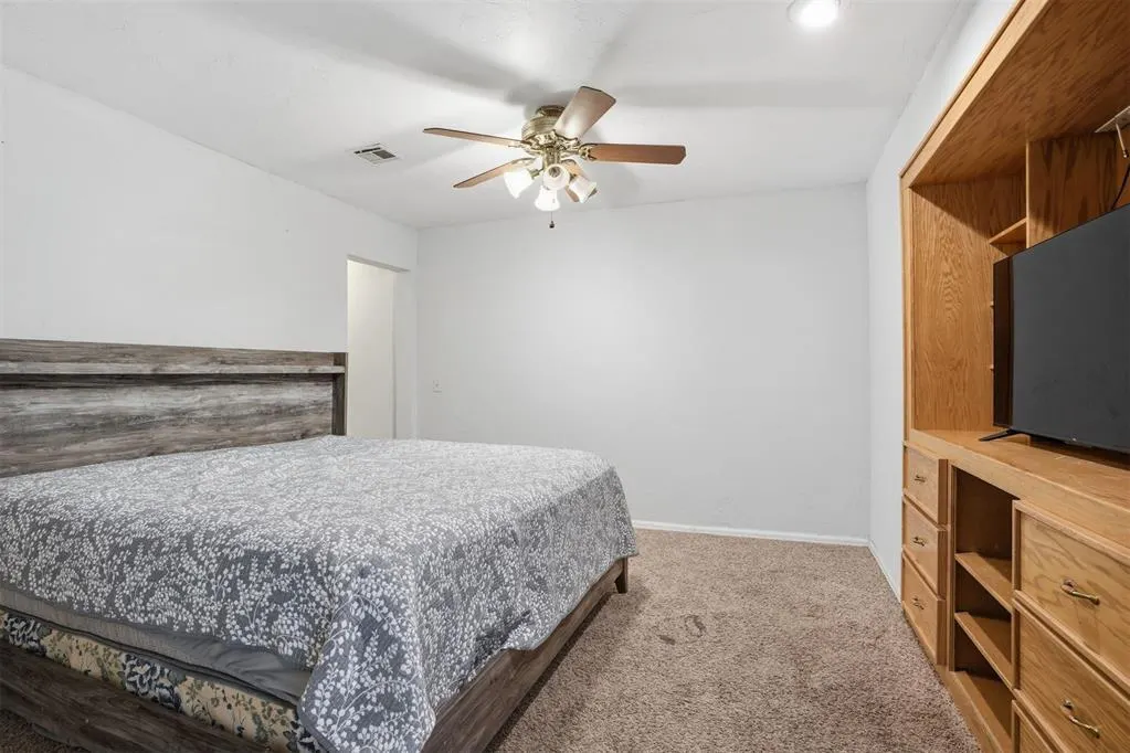 Photo 21 — 124 Cameron Drive, Altus, OK 73521