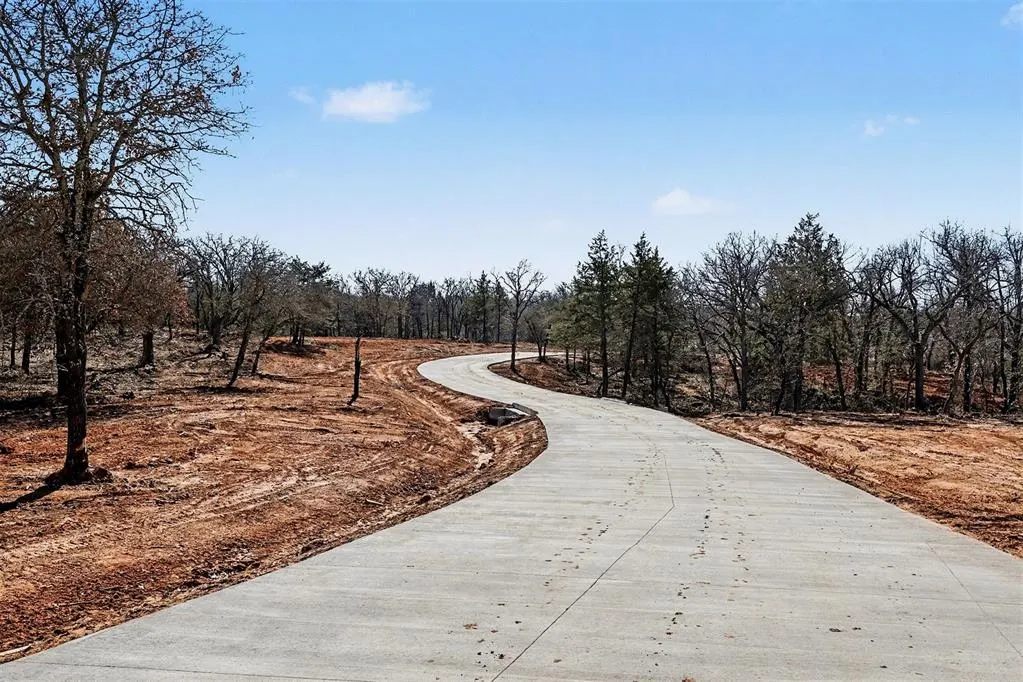 Photo 4 — 9429 Elisabeth Drive, Guthrie, OK 73044