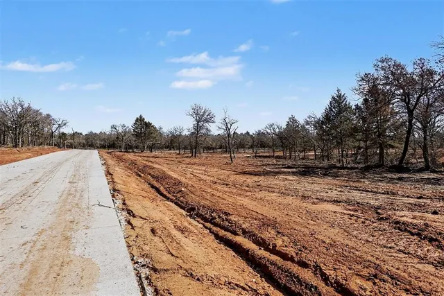Photo 8 — 9429 Elisabeth Drive, Guthrie, OK 73044