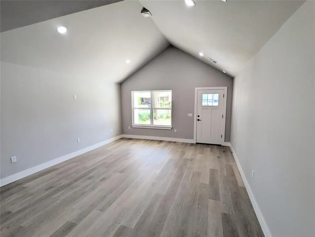 Photo 8 — 213 S 4th Street, Eufaula, OK 74432