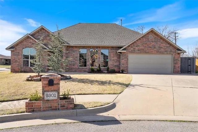 Front exterior — 9301 S Youngs Avenue, Oklahoma City, OK 73159