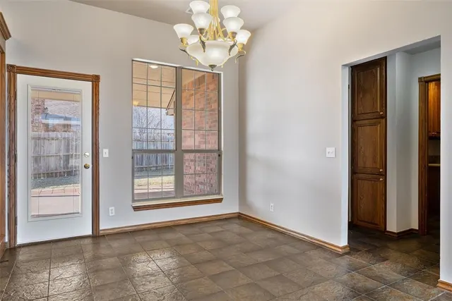 Photo 7 — 9301 S Youngs Avenue, Oklahoma City, OK 73159