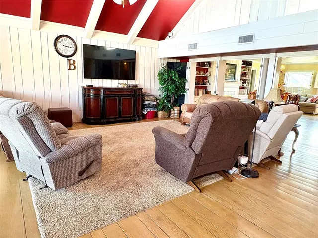 Photo 6 — 1606 N Hudson Street, Altus, OK 73521