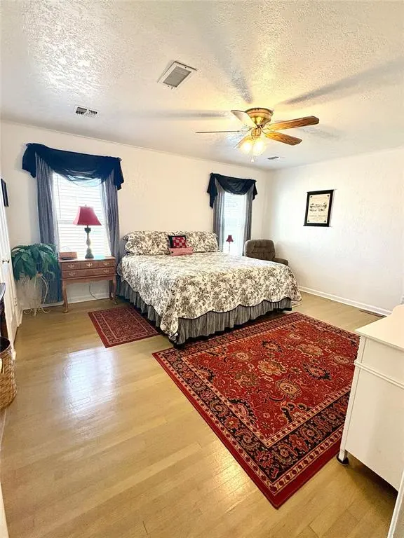 Photo 21 — 1606 N Hudson Street, Altus, OK 73521